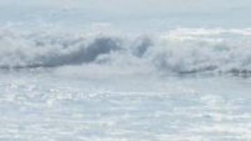 サーフィン大会中、波に乗り切れずサーフボードから転落か…64歳の男性が死亡（高知）