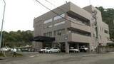 「車庫に火をつけたか...放火疑いで20代男を再逮捕　4月に空き家に放火した疑いで逮捕され、警察は他の不審火についても関連捜査【高知】」の画像1
