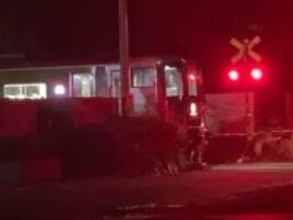 土讃線、運転再開　特急「しまんと」が人と接触、はねられた人が死亡