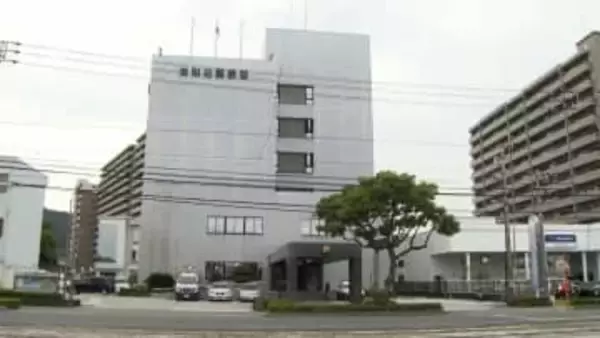 無免許で軽乗用車を運転中乗用車と衝突→30代男性に全治10日のけがをさせたにもかかわらずそのまま逃げた疑い　無職の男（78）を逮捕【高知】