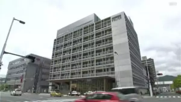 警察官の目の前で男性の頭を平手打ち…暴行の疑いで68歳の無職の男を現行犯逮捕（高知）