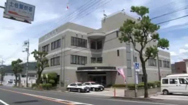 レジャー施設の女子トイレにスマホを置き盗撮か...清掃員の男（51）逮捕　男のスマホからは女性の性的姿態が映った動画が複数確認【高知】