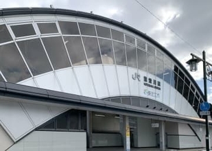 高齢夫婦襲撃の男、現場付近までタクシー移動か　落ち着いた様子で道を指示