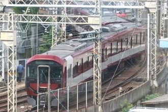 【速報】近鉄京都駅で脱線したのは新型車両「8A系」　2024年10月に導入