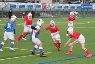 子どもたちがラグビーで友情深め合う　対戦相手の選手からもアドバイス「勉強になった」