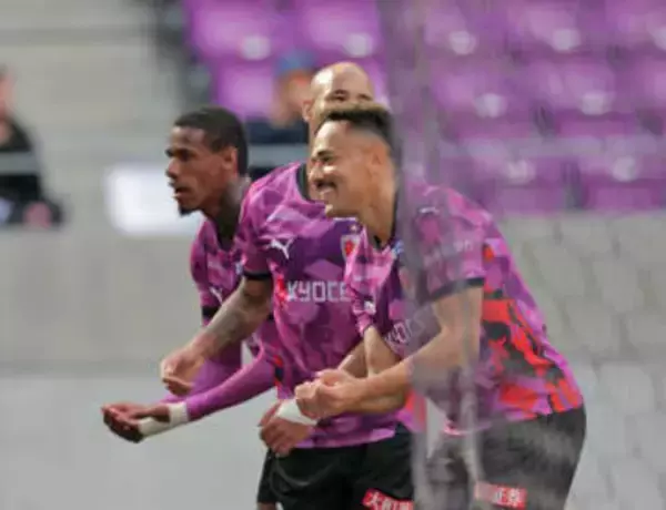 京都サンガ、2ゴールで福岡に快勝　エリアスが先制弾