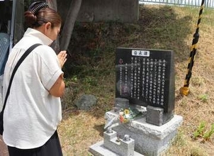 「あの事故を忘れてほしくない」　花火大会の事故で10歳息子亡くした母の願い