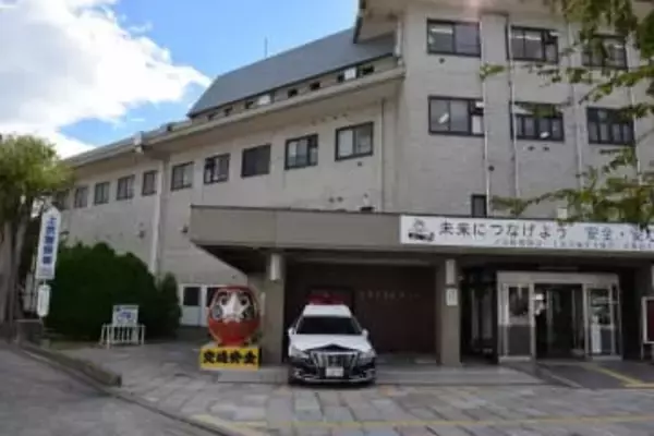 150万円相当の腕時計盗んだ疑い、自称自営業の40歳男を逮捕　知人女性宅に侵入