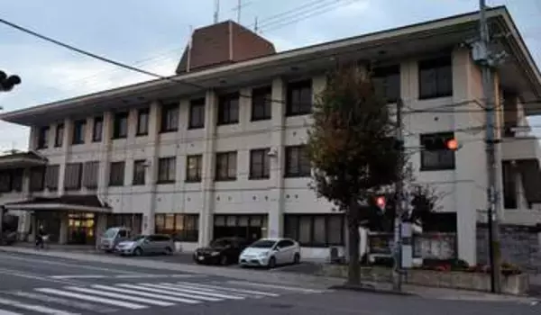 10代女性に不同意わいせつ疑い　逮捕の50代男「肩をたたき声を掛けただけ」と否認
