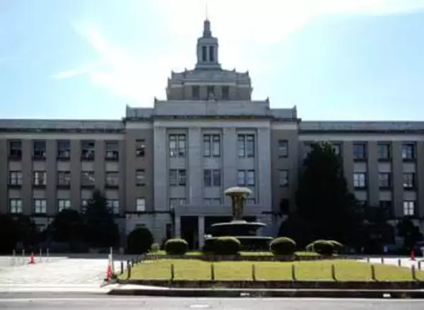 【速報】「レジに出すのが恥ずかしくて」避妊具を計4回盗んだ男性教諭を懲戒免職　滋賀県教委