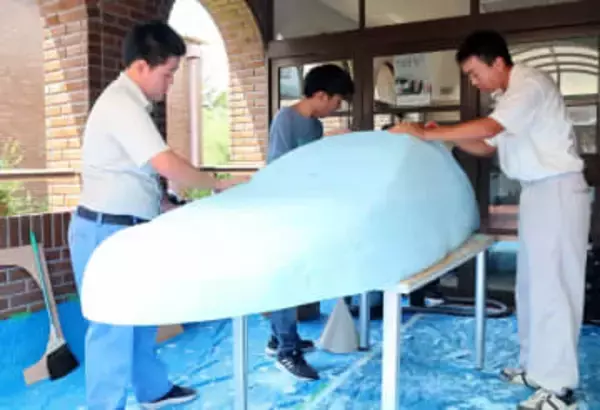 乾電池で走る「省エネ車両」のレース、京都府中部の高校生が挑戦中　「完走したい」