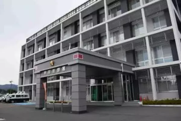 川にうつぶせの男性遺体　トラック運転手が見つけ110番、滋賀県湖南市で