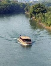 62年ぶりに「伏見航路」復活の淀川舟運「難航気味」　水量変わりやすく運航に支障