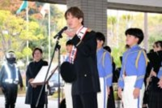 京都府南部でタレントの大倉士門さんが一日署長　出身地で「一番厳しく取り締まりたい」