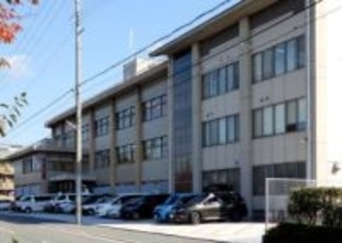 【速報】SNS上の広告を通じ投資グループに加入、63歳男性が現金7900万円被害