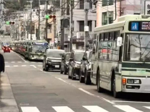 【速報】京都・上賀茂神社周辺の京都市バス運行経路、迂回の変更を1月4日まで延長へ