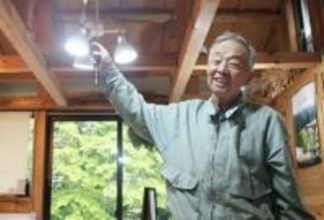 スーパー87歳、地元の名産を育て、韓国風かき氷売り出し、タイからも集客　「山の記憶」が原動力