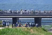 【速報】京都市中京区の鴨川で10代女性が死亡　三条大橋下流でうつぶせで発見