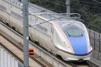 社説：北陸新幹線延伸　駅ずらしても問題解決しない