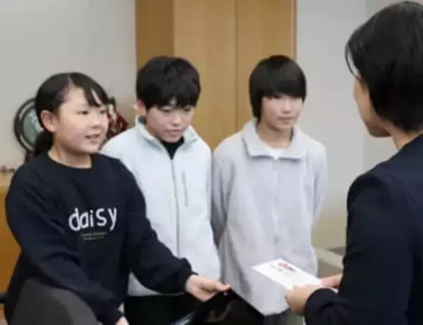 「お役に立てれば、社員一同大喜びです！」京都の小学生「起業家」ら、能登半島地震の被災地に寄付