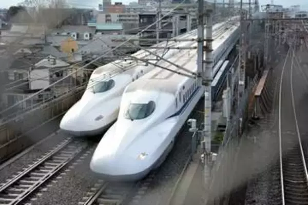台風6号接近　東海道新幹線、2日夜から3日終日にかけて急きょの運転見合わせなどの可能性