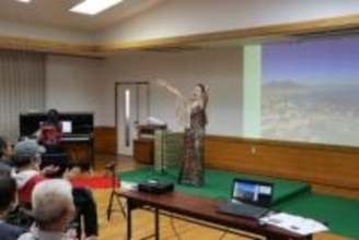 ソプラノ歌手が地元でコンサート　イタリア大衆歌謡の軽快なリズムに「きれいな歌声、愉快だった」京都