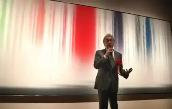 佐川美術館が約1年ぶり再オープン　日本画家・千住博さん記念展　水がテーマの代表作などずらり　滋賀