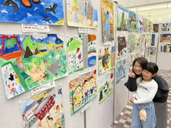 京都市南区の商業施設で「お話を絵にするコンクール」想像力豊かな子どもの力作ずらり