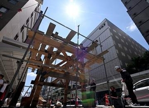 【速報】京都市、今年初めて「猛暑日」に　35度超、真夏の日差しを受け、祇園祭の鉾建て進む