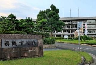 酒気帯び運転疑いで摘発、医師を停職4カ月の懲戒処分