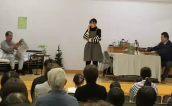 高齢者の権利考えるセミナー、介護を描く演劇上演　「高齢者への虐待行為につながる」場面指摘