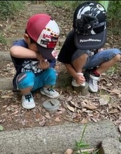 ベイマックスが埋められた？　「出れなくなってる…」と泣く少年の涙が尊い　「超絶癒された 」「優しいね」