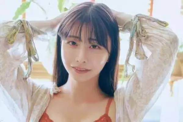 「このあと、どうする？」　服を脱いでランジェリーに　美女YouTuberが演じる切ないラブストーリー