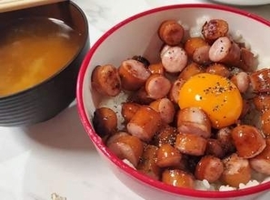 小6男子「明日朝ごはん作ってあげるよ」→翌朝現れた豪快どんぶり　初めての手料理に父感激「満点！」