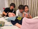 「医学生の「双子ピアニスト」……二刀流を目指すきっかけは、寝たきりの弟　「弟の病気を治したい、同じ境遇の子にも音楽を聴いてほしい」」の画像1
