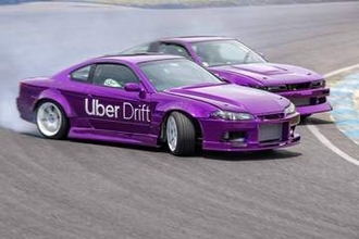 シルビア＆シルエイティの特別仕様車でぜいたくなドリフト体験　Uberが仕掛けた異色ツアー「Uber Drift」を体験してみた