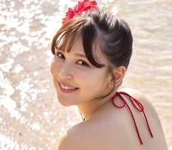 バストもお尻もまん丸ボリューミー　成瀬かのんデジタル写真集　Amazonランキングで2週間連続1位