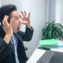 リモートワーク中にカフェで休憩＆私用で役所へ→行動履歴が会社に筒抜け…こんな社員は処分されますか？【社労士が解説】