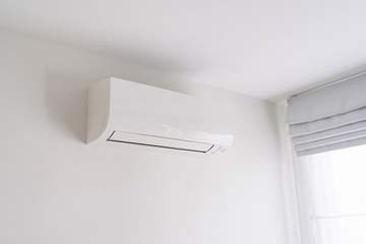「電気代がもったいない」は命の危険！怖い高齢者の自覚なき熱中症　「エアコン補助制度」の確認と「訪問支援」活用を【社会福祉士が解説】