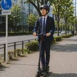 「自転車通行可の歩道　電動キックボードで走行中、小学生とあわや衝突！　「歩道走行は道交法違反でしょ」と指摘されました【弁護士が解説】」の画像1