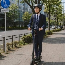 自転車通行可の歩道　電動キックボードで走行中、小学生とあわや衝突！　「歩道走行は道交法違反でしょ」と指摘されました【弁護士が解説】