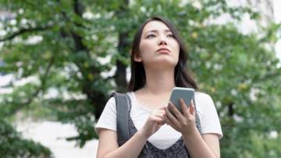 スマホの充電残量、3人に2人が不安を経験　足りずに困ることは「キャッシュレス決済ができない」が過半数　ゴールデンウィーク調査