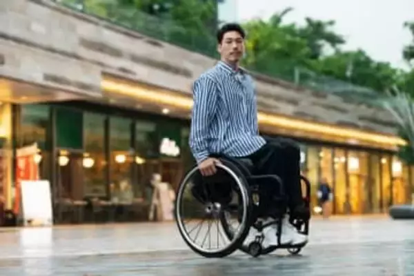 「障害があるのにすごい」「私なら無理」「心が強くて尊敬」…車椅子当事者が明かす、心を削る“善意の一言”　消耗しない受け止め方は【社会福祉士が解説】
