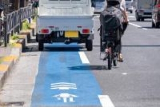 「交通ルールの認知度ランキング」認知度が高いルール1位「赤の点滅信号は一時停止」、認知度が最も低いルールは？