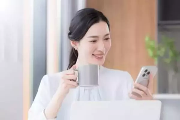 「お願いね〜」3歳息子をパパに任せて、ママはお出かけ　見守りカメラを見てみたら……エッ！！「いやいやいや」「違う違う。そっちじゃない」