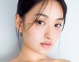 「後ろパックリのお尻ショットが大反響　美貌＆Gマシュマロの新人K―1ガール・白石希望「尻が1番大事なのだよ」」の画像1