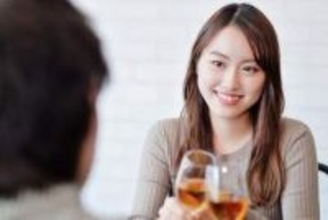 マチアプよりも「自然に出会いたい」8割超　アプリ以外で出会えた人が実践していた「工夫」とは…