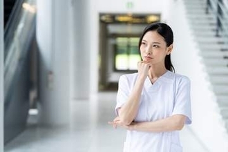 「今の給料じゃ割に合わない」看護師の約7割が訴えるリアル　「妥当」だと思う給与はいくら？