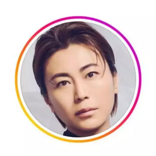 氷川きよし、脇見せ＆ぴちぴち私服にファン歓喜　「こんなかわいい写真…幸せ」「いいお顔」「スマイルありがとう」