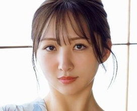 浴衣の下は裸？教員免許持つ才媛レースクイーン　腕で隠すしぐさに溢れる色気と知性「ランジェリーショットもじっくり見てください（照）」